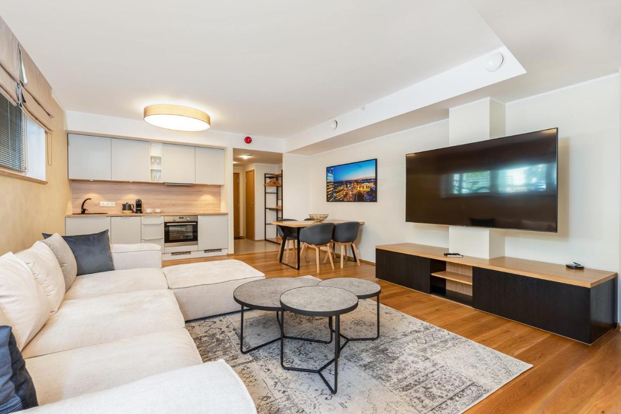 Gustav Apartments - City Center Comfort Тарту Экстерьер фото